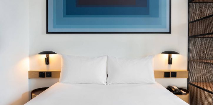 ibis-dubai-one-central-queen-room-05-web-cover-2