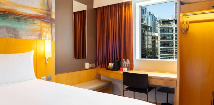 ibis-dubai-one-central-queen-room-3-web-cover-2